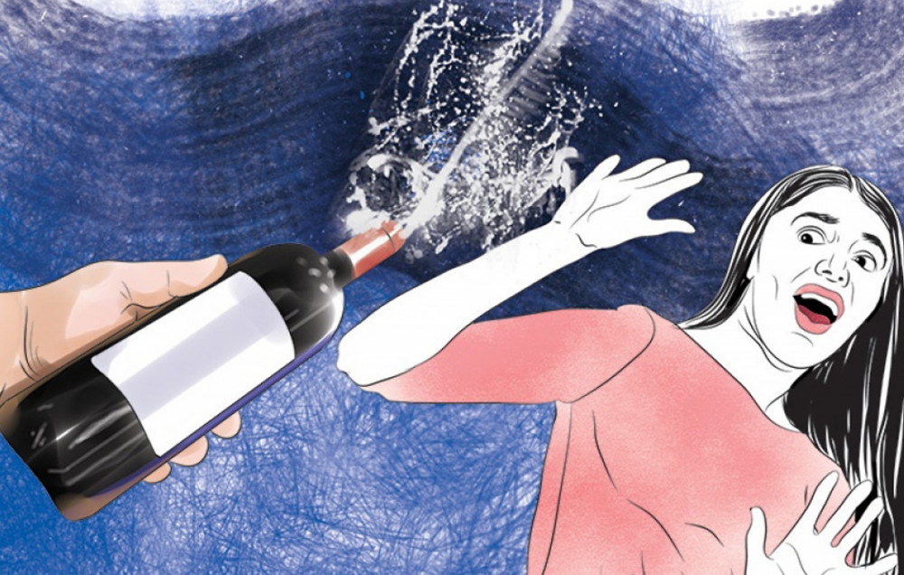 किशोरीहरु माथिको एसिड आक्रमणको भर्त्सना